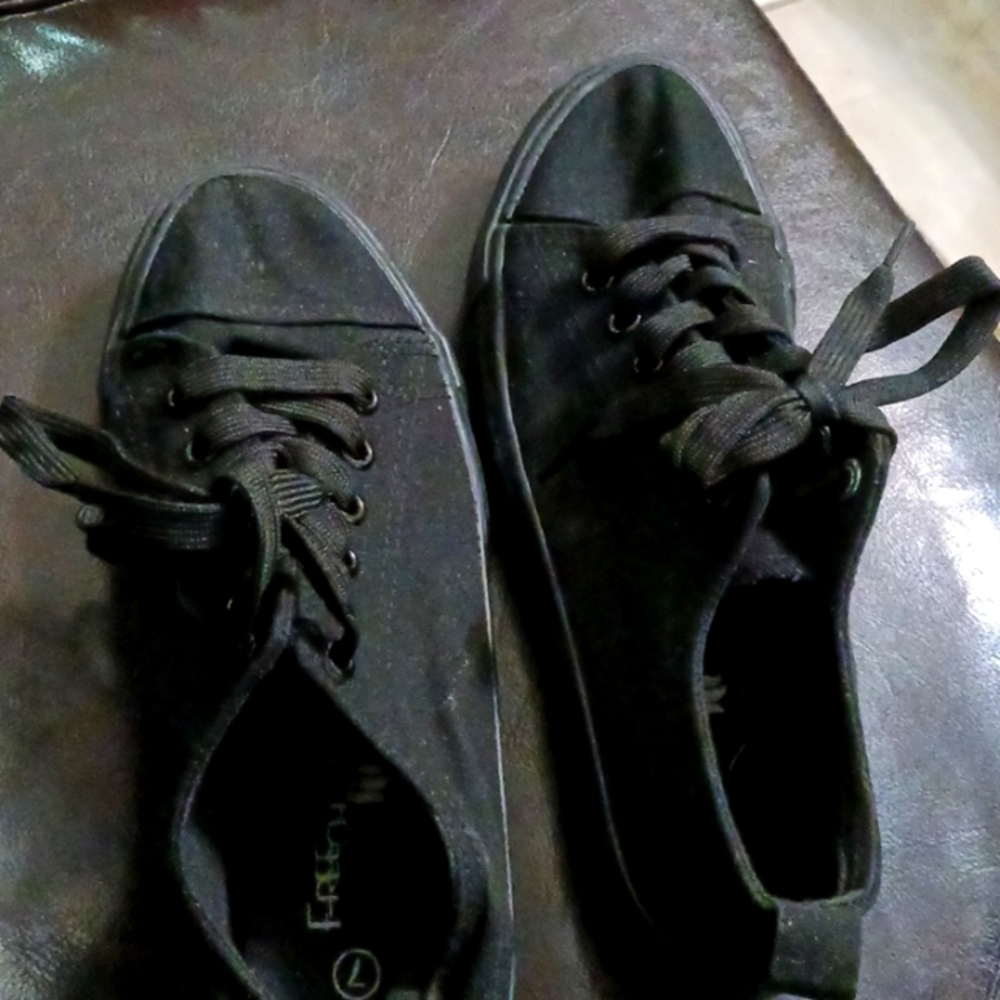 FreeChoice shoes Price starts at 12 dollars